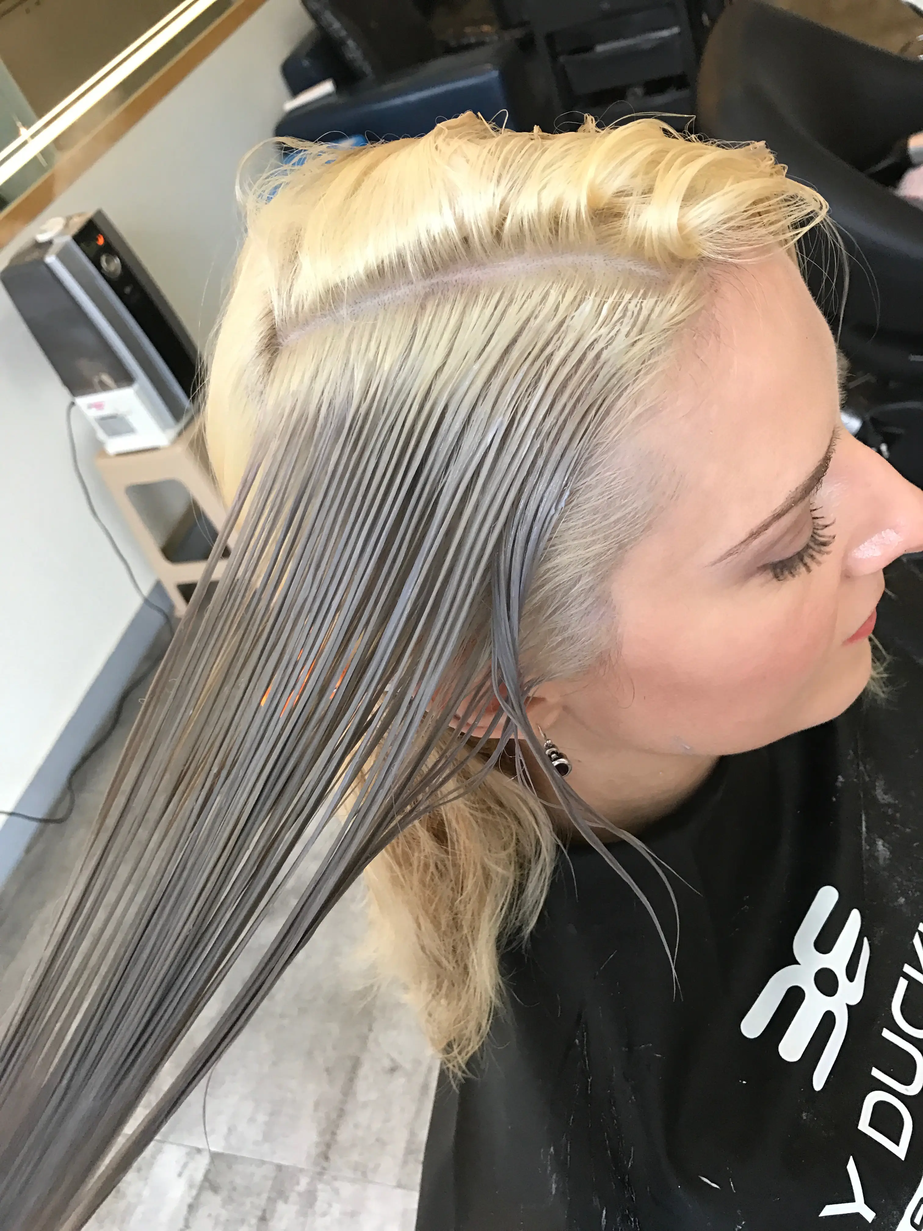 How To Achieve Perfect Ash Blonde Hair Ugly Duckling