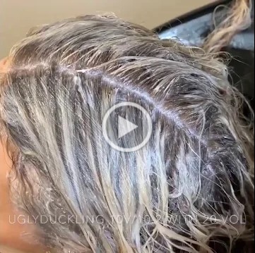 Lift & Tone Yellow Hair With This Simple 3 Step Technique